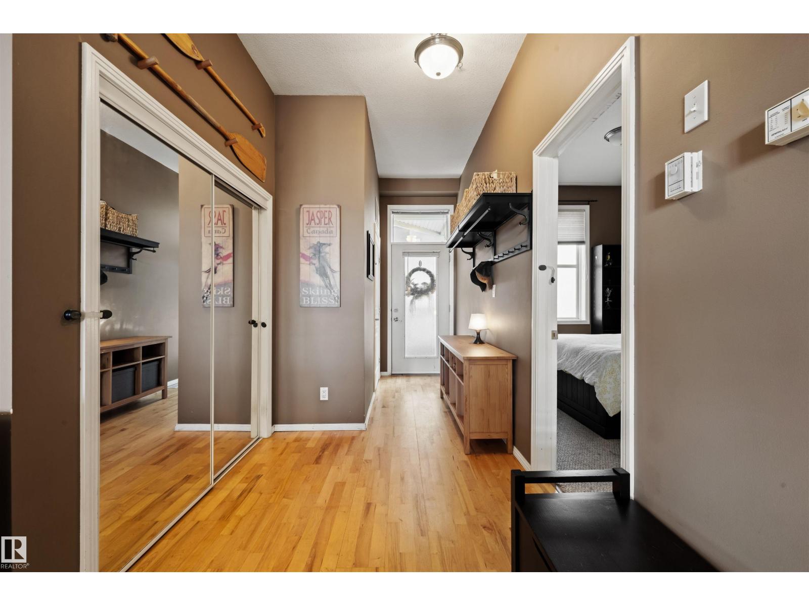 #324 10407 122 ST NW - 5