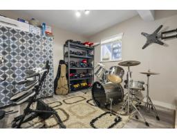 9511 160 Street, Surrey, BC V4N2N9 Photo 29