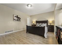 9511 160 Street, Surrey, BC V4N2N9 Photo 11