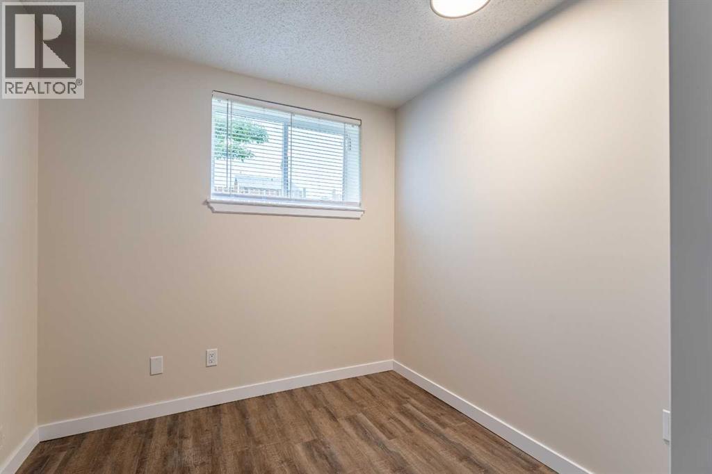 206 Saratoga Close NE - photo 25