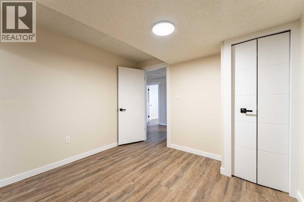 206 Saratoga Close NE - photo 28