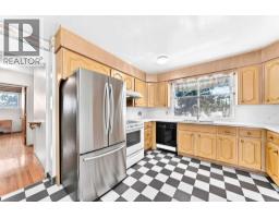 2pc Bathroom - 4620 Voyageur Drive Nw, Calgary, AB T3A0P6 Photo 9
