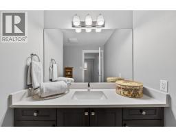 330 4 Avenue Se Unit# 202, Salmon Arm, BC V1E0E2 Photo 38