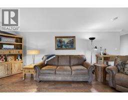 330 4 Avenue Se Unit# 202, Salmon Arm, BC V1E0E2 Photo 21