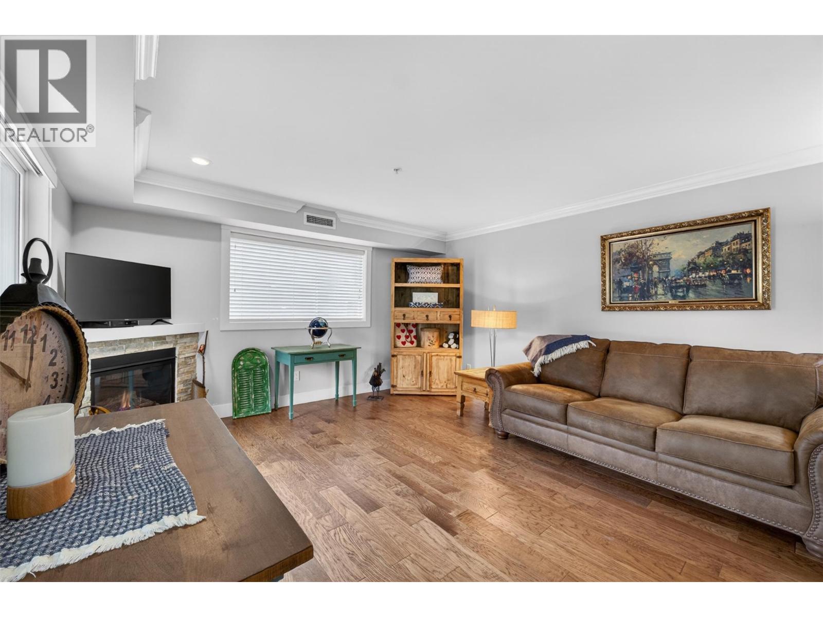 #202 330 4 Avenue SE - Image 23