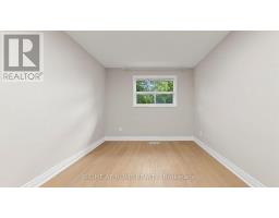 76 Fenside Drive, Toronto, ON M3A2V5 Photo 15