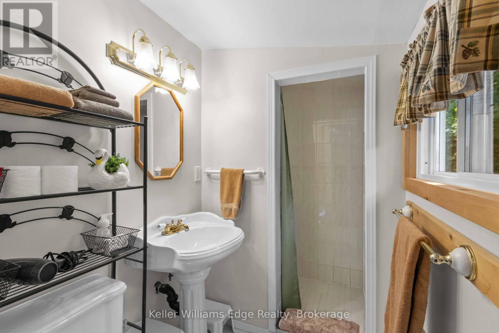 1128 KAMANISKEG LAKE ROAD - 45