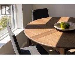 1607 618 Carnarvon Street, New Westminster, BC V3M0N9 Photo 16