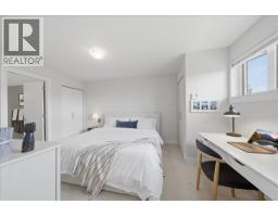 5743 St George Street, Vancouver, BC V5W2Y4 Photo 23