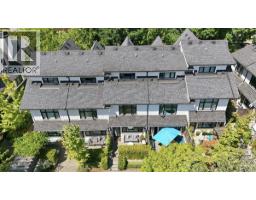 5743 St George Street, Vancouver, BC V5W2Y4 Photo 32