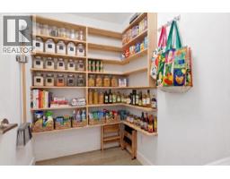 203 2481 Waterloo Street, Vancouver, BC V6R3H4 Photo 11