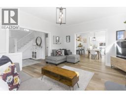 38054 Fifth Avenue, Squamish, BC V8B0B6 Photo 6