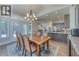 3507 Bishop Place, Coquitlam, BC V3E0K2 Photo 11
