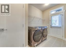 3507 Bishop Place, Coquitlam, BC V3E0K2 Photo 17