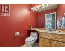 2740 Westlake Drive, Coquitlam, BC V3C5J7 Photo 19
