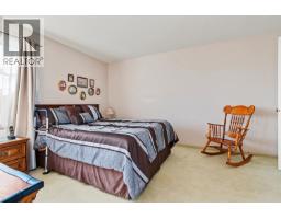 2740 Westlake Drive, Coquitlam, BC V3C5J7 Photo 25