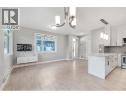 104 3525 Chandler Street, Coquitlam, BC V3E0L9 Photo 6