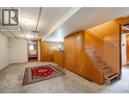 904 First Street, New Westminster, BC V3L2J2 Photo 16