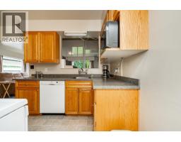 904 First Street, New Westminster, BC V3L2J2 Photo 7