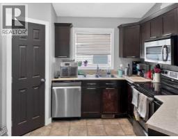 4pc Bathroom - 11212 75a Avenue, Grande Prairie, AB T8W0G5 Photo 7