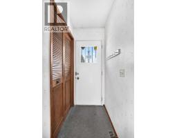 11 Rundlemere Place Ne, Calgary, AB T1Y3K4 Photo 15