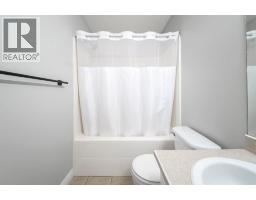 109 Laurier Road, Fort Mcmurray, AB T9K2L4 Photo 29