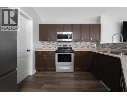 Bedroom - 109 Laurier Road, Fort Mcmurray, AB T9K2L4 Photo 8