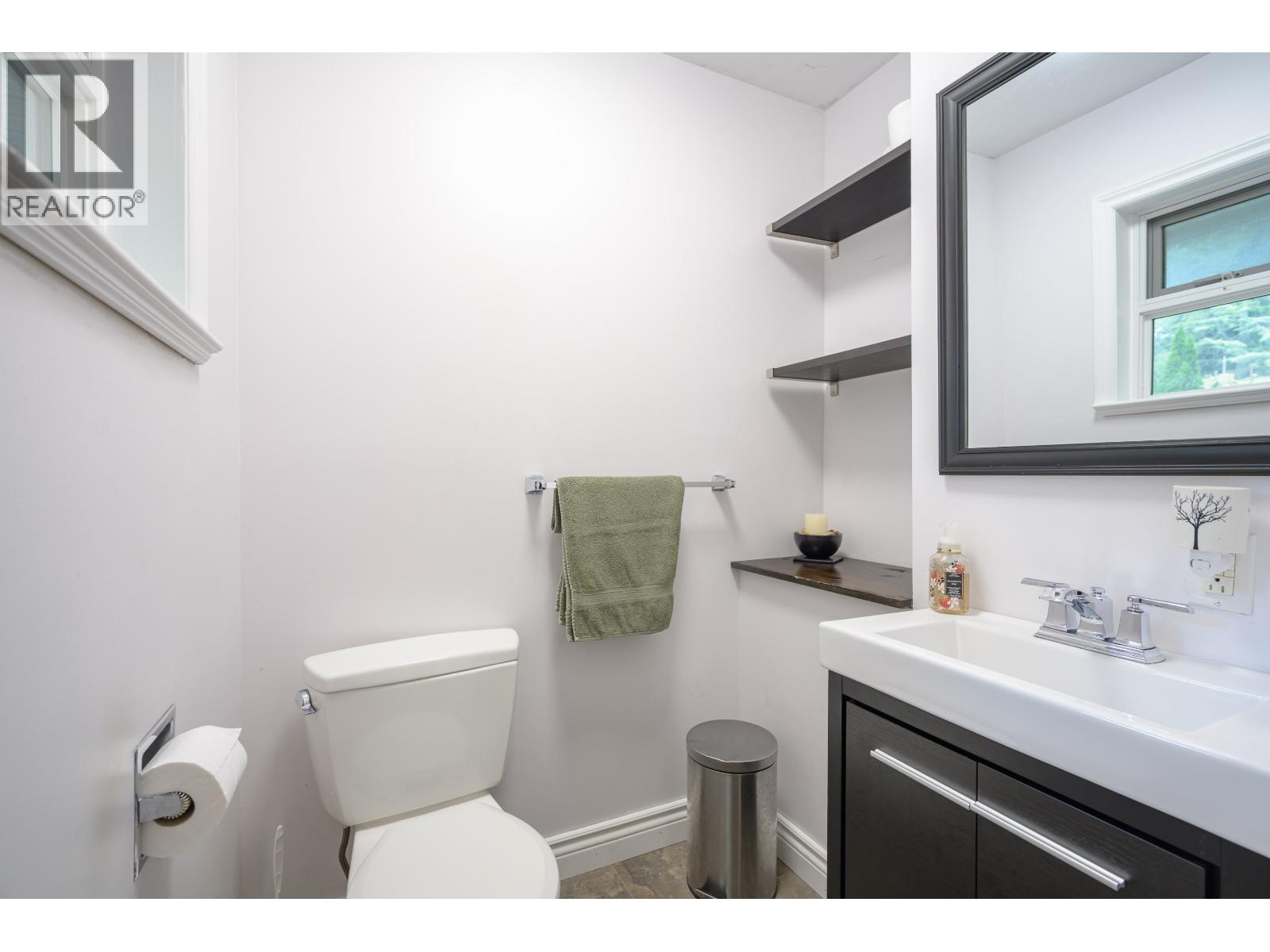 5378 4TH Avenue, Tsawwassen