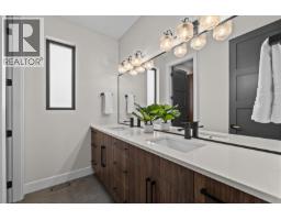 188 Wildsong Crescent, Vernon, BC V1H2K3 Photo 59