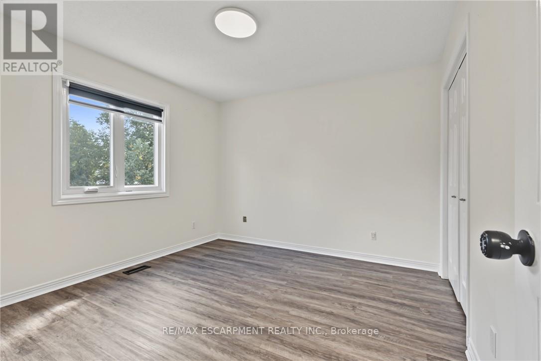 141 RACE STREET - 16