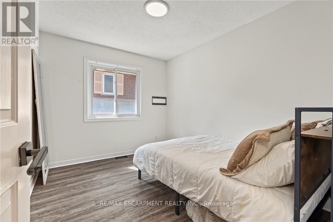 141 Race Street, Brant, ON photo 18