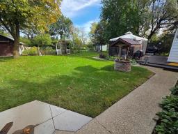 447 Christie Street, La Riviere, MB R0G1A0 Photo 37