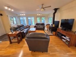 447 Christie Street, La Riviere, MB R0G1A0 Photo 9