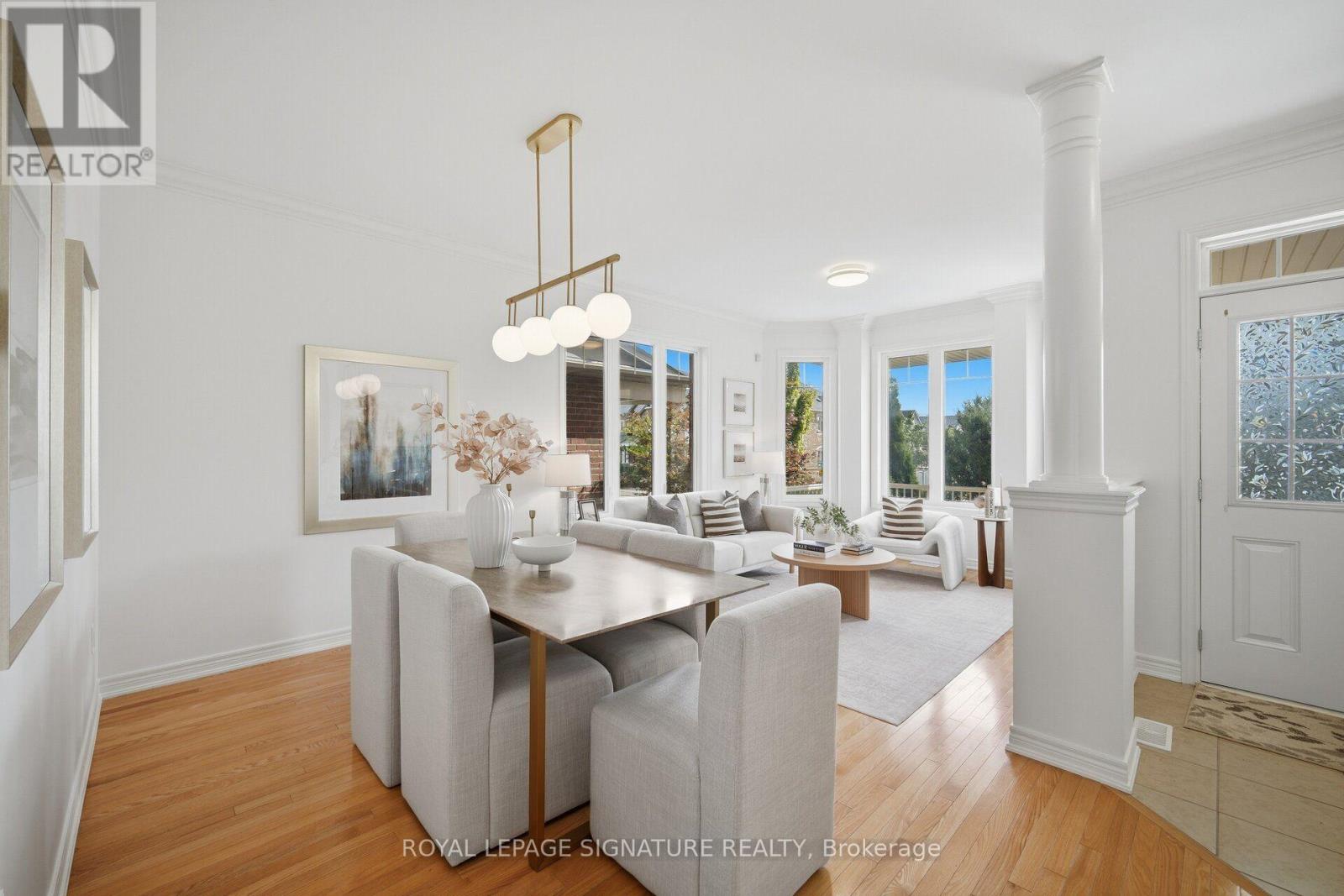 Photo of 8 FARMHOUSE CRESCENT