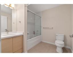 107 19201 66a Avenue, Surrey, BC V4N6N7 Photo 15