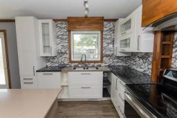 135 8th Street Nw, Carman, MB R0G0J0 Photo 12