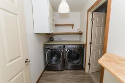 135 8th Street Nw, Carman, MB R0G0J0 Photo 18