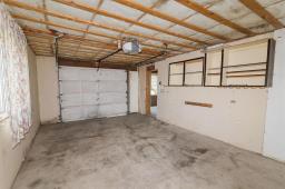 135 8th Street Nw, Carman, MB R0G0J0 Photo 32