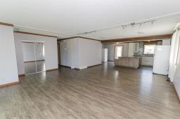 Bedroom - 135 8th Street Nw, Carman, MB R0G0J0 Photo 7