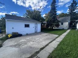 402 Melrose Avenue, Winnipeg, MB R2C1P1 Photo 7