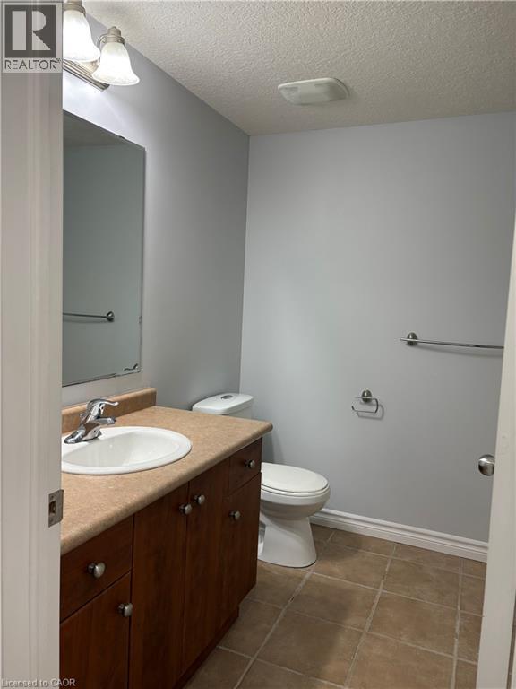 50 HOWE Drive Unit# 8C, Kitchener — photo 11
