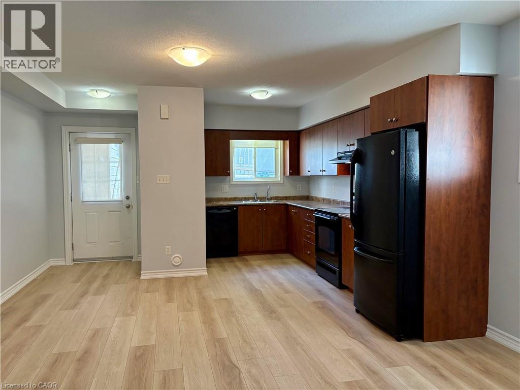 50 HOWE Drive Unit# 8C — photo 2