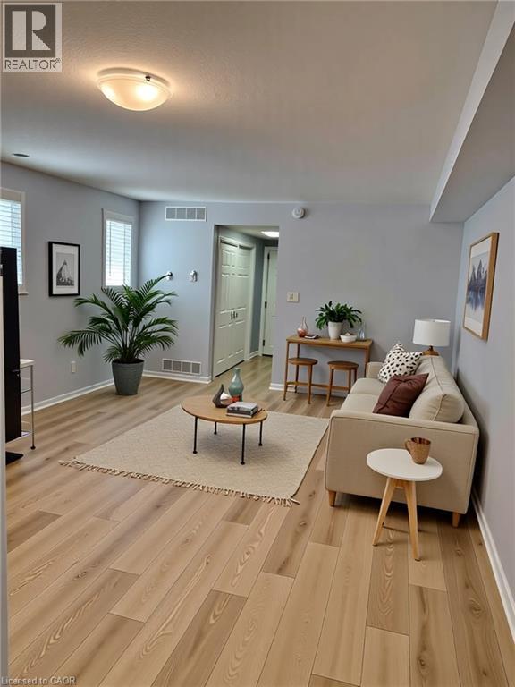 50 HOWE Drive Unit# 8C, Kitchener — photo 7