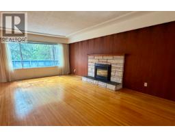 6689 Vine Street, Vancouver, BC V6P5W6 Photo 7
