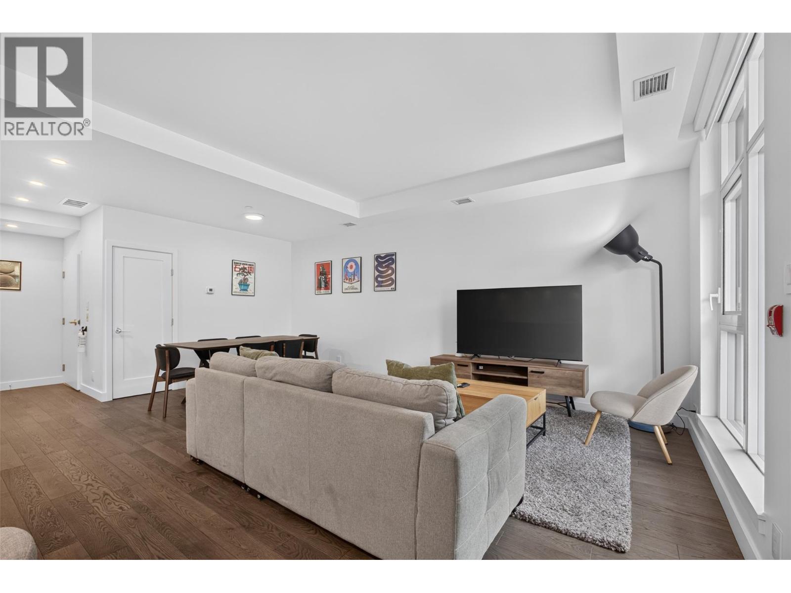 #TH7 3340 Richter Street - Image 8