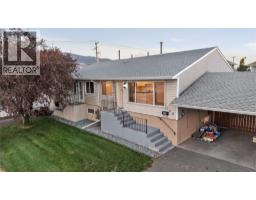 Kitchen - 800 Valhalla Drive Unit# 100, Kamloops, BC V2B1R8 Photo 10