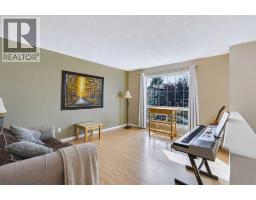 118 Cimarron Grove Crescent - photo 8