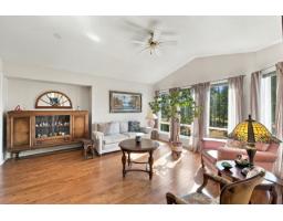 17037 0 Avenue, Surrey, BC V3Z9N9 Photo 10
