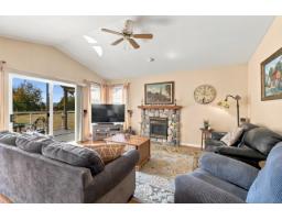 17037 0 Avenue, Surrey, BC V3Z9N9 Photo 18