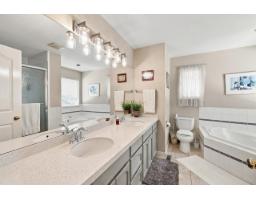 17037 0 Avenue, Surrey, BC V3Z9N9 Photo 25